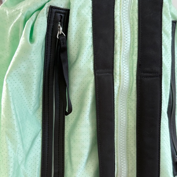 Lululemon Do It Up Duffle | Mint Moment Floral | One Size main image 8